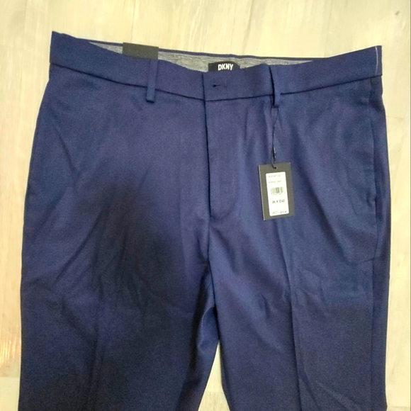 DKNY Men's Strech Slim Fit 36x32 - Picture 2 of 8